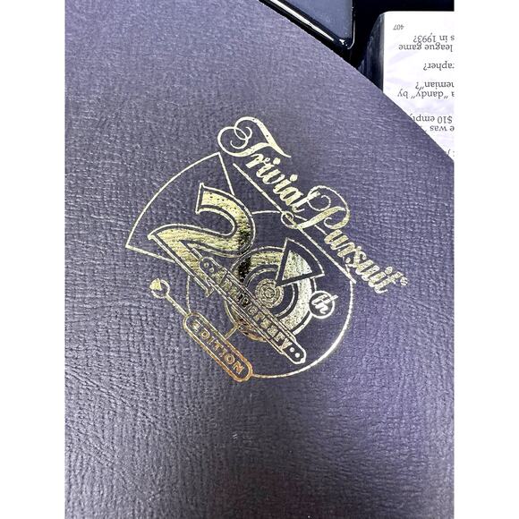 Trivial Pursuit 20th Anniversary Edition Board Game Trivia Vintage 2002 New - Picture 7 of 8